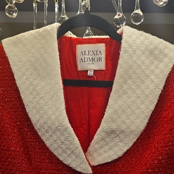 Alexia Admor Red Cardigan with White Collar NWOT - Picture 6 of 16
